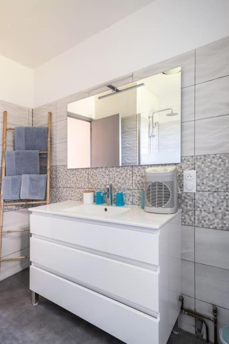 Redessan Villa Kapetanakis מראה חיצוני תמונה